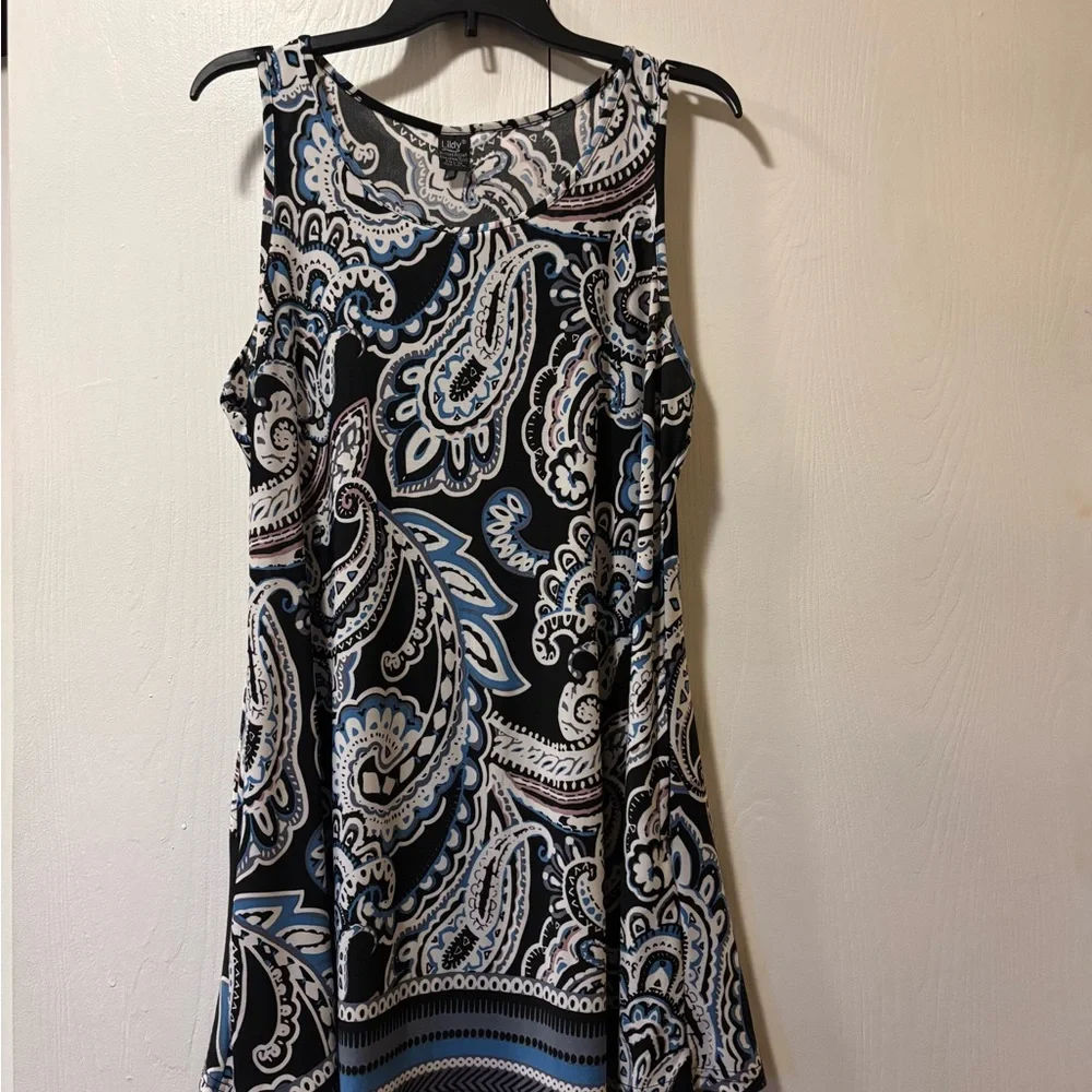 Lildy Printed Pocket Sleeveless Tunic - Black & Blue Paisley - Picture 4 of 4